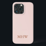 Elegant monogram initiaal stijlvol chic blush roze Case-Mate iPhone case<br><div class="desc">Elegant douanenaam of monogram initialen knipperen roze vaste kleurige feminine iPhone case. Minimalistisch,  eenvoudig,  modern,  stijlvol design. Stapel roos aanpasbare serif tekst op de wazige roze effen kleur achtergrond.</div>