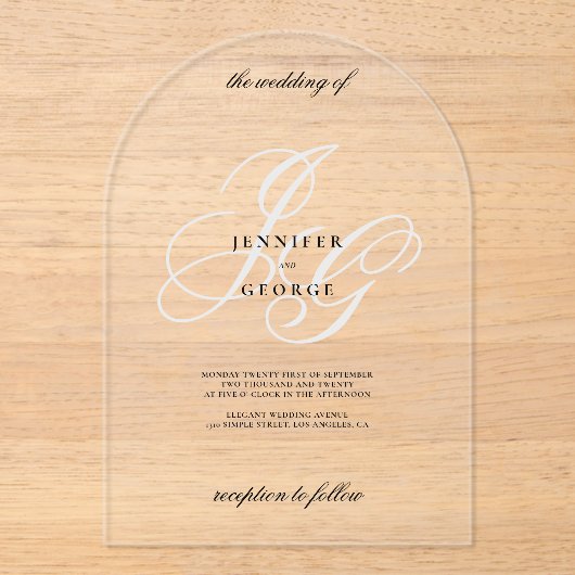 Elegant monogram initialen witte romantische bruil acryl uitnodigingen (Voorkant)