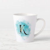 Elegant monogram letter K Blauwgroen gouden bloem Latte Mok (Rechts)