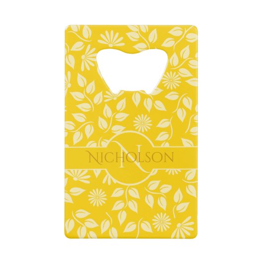 Elegant Monogram Naam Leaf Daisy Pattern Yellow Creditkaart Flessenopener (Voorkant)