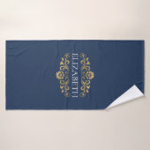 Elegant Monogram Navy Blue Gold Bath Towel Badhanddoek (Badhanddoek)
