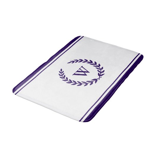 Elegant Monogram Navy Blue op White Bath Mat (Gekanteld)