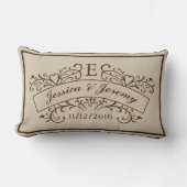 Elegant Monogram Newly Weds Lumbar Pillow Kussen (Voorkant)