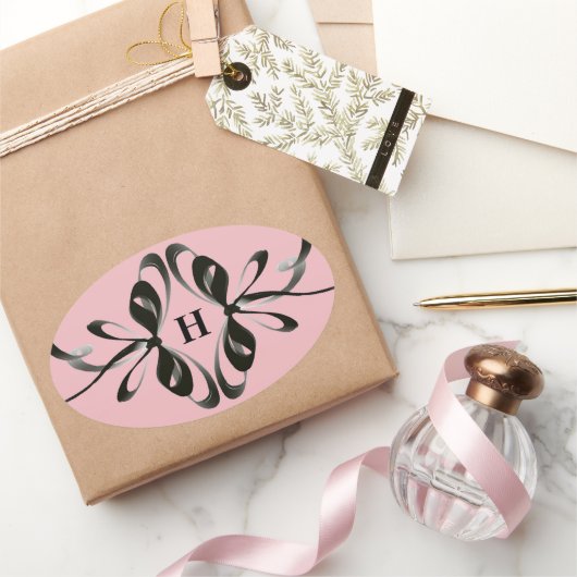 Elegant Monogram Ovale Sticker met Artistic Black (Geschenken)