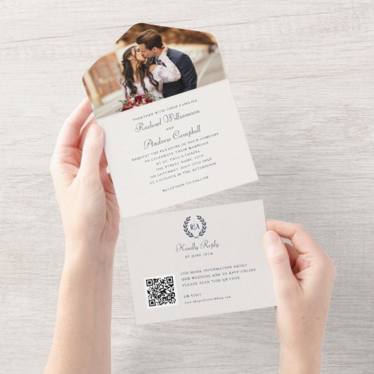 Elegant Monogram QR Code Marine Blauw Bruiloft All In One Uitnodiging (Afscheurbaar)