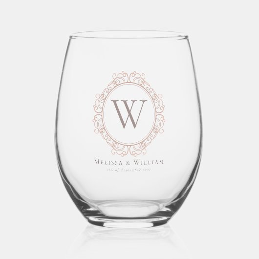 Elegant Monogram Stoffige Blush Klassieke Bruiloft Wijnglas Zonder Voet (Voorkant)