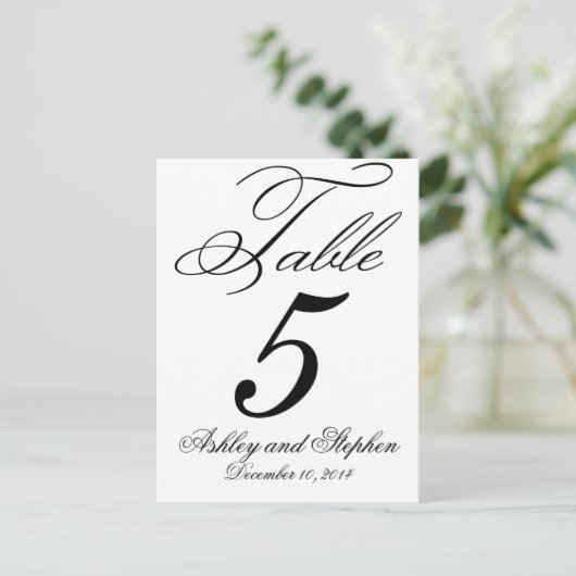 Elegant Monogram Weddenschappen Tafel Aantal Kaart (Staand voorkant)