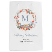 Elegant Monogram Wreath Dusty Blue Christmas Medium Cadeauzakje (Voorkant)