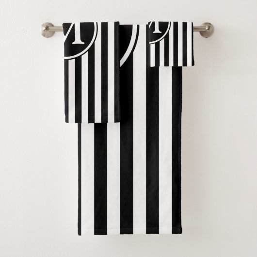 Elegant Monogram Zwart en Witte Strepen Bad Handdoek (Insitu)