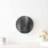 Elegant Monogrammed Black geborsteld metaal Ronde Klok (Huis)