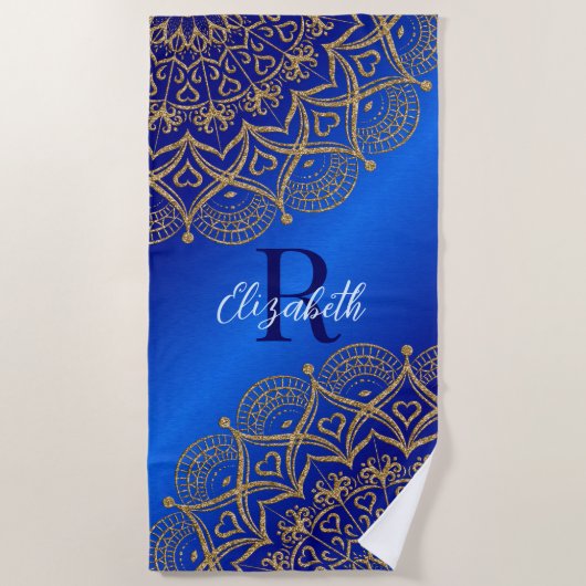 Elegant Monogrammed Royal Blue en Gold Mandala Strandlaken (Voorkant)