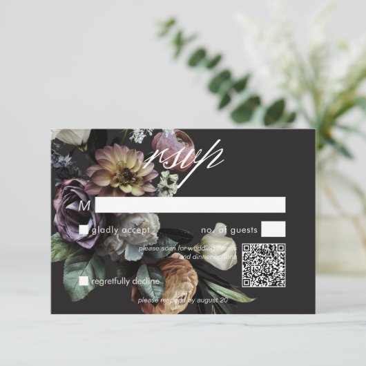 Elegant Moody Twilight Muted Floral QR Code RSVP Kaartje (Staand voorkant)
