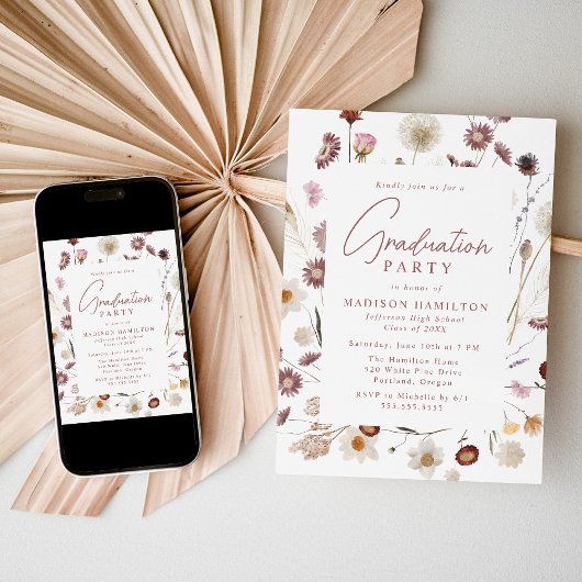 Elegant Moody Wildflower Graduation Party Kaart