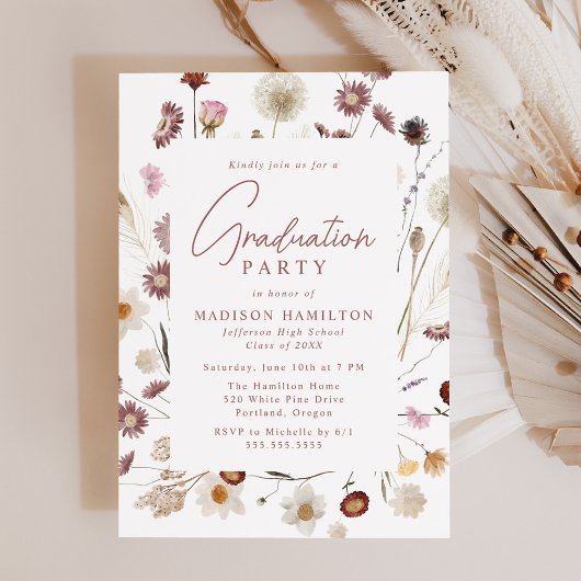 Elegant Moody Wildflower Graduation Party Kaart