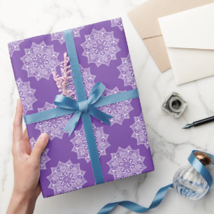 Elegant mooi meisjesachtig paars mandala patroon cadeaupapier