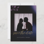 Elegant Mooie Paarse Bloemige Trouw Save the Date Kaart (Voorkant)