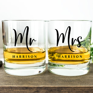 Elegant Mr. Mrs. Gepersonaliseerde bruiloft Whisky Glas