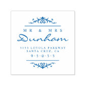 Elegant Mr & Mrs Script Bruiloft Retouradres Zelfinktende Stempel (Design)