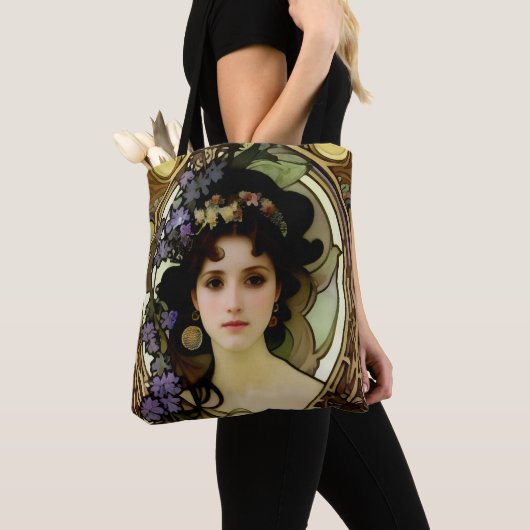 Elegant Mucha Style Portret van een mooie vrouw Tote Bag (Dichtbij)