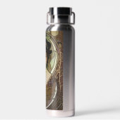 Elegant Mucha Style Portret van een mooie vrouw Waterfles (Achterkant)