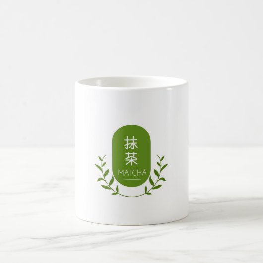 Elegant mug of matcha drink koffiemok (Center)
