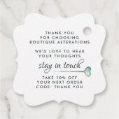 Elegant naaimachine | Label hangen (Achterkant)