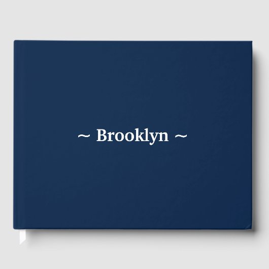 Elegant navy blue en white custom name text gastenboek (Voorkant)
