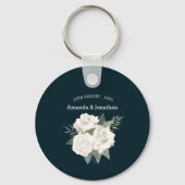 Elegant Navy Blue en White Roses Wedding Sleutelhanger (Achterkant)