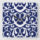 Elegant Navy Blue en White Wall Clock Vierkante Klok (Voorkant)