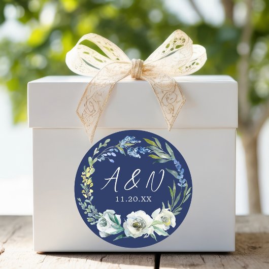 Elegant Navy Blue Floral Monogram Winter Weddensch Ronde Sticker