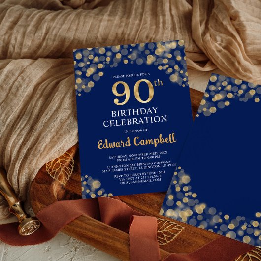 Elegant Navy Blue & Gold 90ste verjaardag uitnodig Kaart