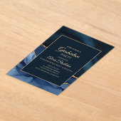 Elegant Navy Blue Marble Agate Afstuderen Acryl Uitnodigingen (Laagn)