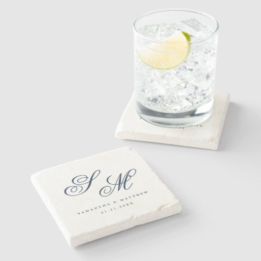 Elegant Navy Blue Script Monogram Weddenschap Stenen Onderzetter (Zijkant)