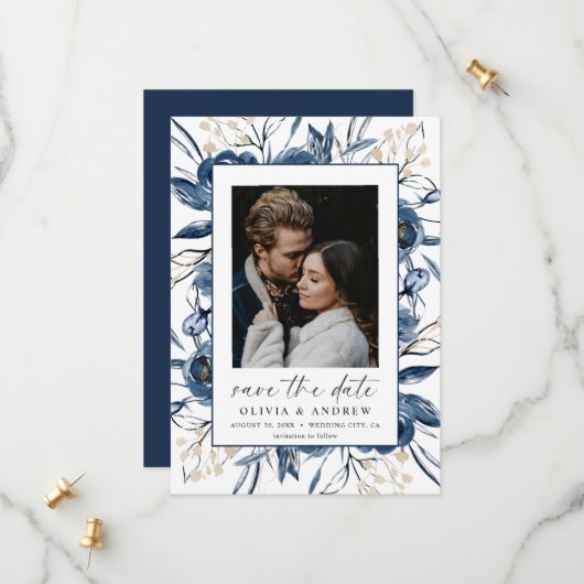 Elegant Navy Blue Script Photo Floral Wedding Save The Date (Voorkant / Achterkant in situ)