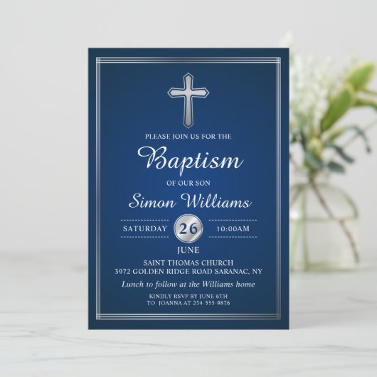 Elegant Navy Blue Silver Boy Baptism Invitation Kaart (Staand voorkant)
