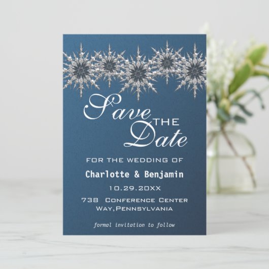 Elegant Navy Blue Silver Snowflake Save the Date (Staand voorkant)