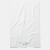 Elegant navy blue white custom script name date theedoek (Verticaal)