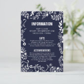 Elegant Navy Blue White Floral Wedding Information Informatiekaartje (Staand voorkant)