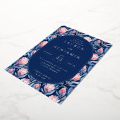 Elegant Navy Floral Wedding Invitation Folie Uitnodiging (Gedraaid)