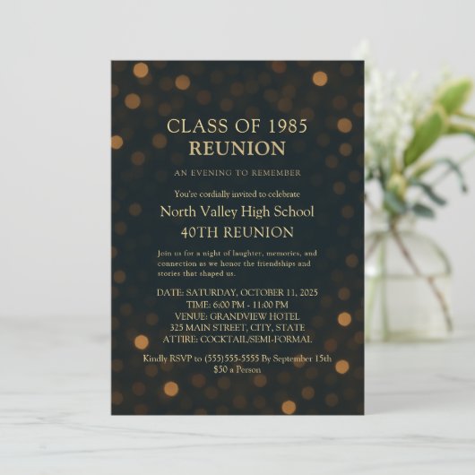 Elegant Navy Gold Bokeh 40th Reunion Invitation Kaart (Staand voorkant)