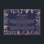 Elegant Navy & Roos Gold Floral Wedding Collectie Informatiekaartje<br><div class="desc">Viel in stijl met deze moderne en zeer trendy bruiloft-detail-insteekkaarten. Het ontwerp is gemakkelijk te personaliseren met uw speciale gebeurtenisformulering en uw gasten zullen enthousiast zijn wanneer zij deze geweldige infoomheiningskaarten ontvangen. Overeenkomende objecten zijn te vinden in het collectie.</div>