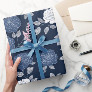 Elegant Navy Roos Wit Bloemmotief Cadeaupapier