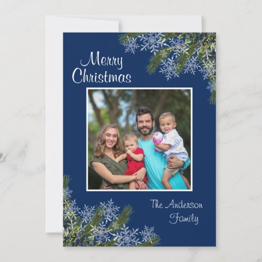 Elegant Navy Snowflake en Pine Flat Holiday Card Feestdagenkaart (Voorkant)