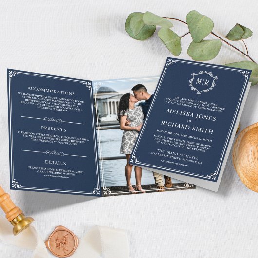 Elegant Navyblauw en Wit Monogram Trouwen