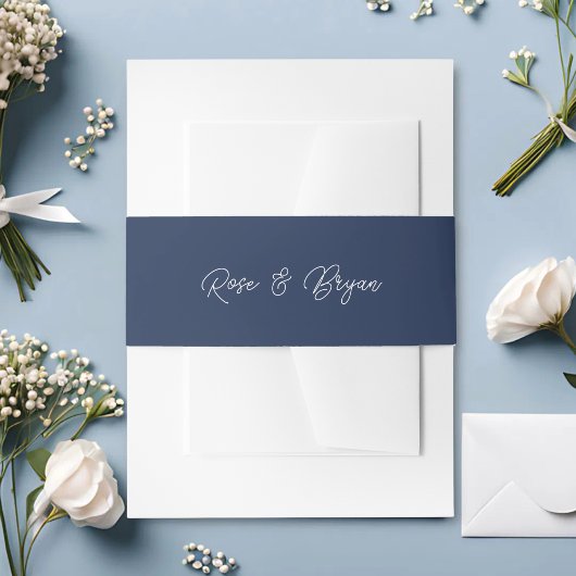 Elegant Navyblauw & Wit Oversized Script Trouwkaar Uitnodigingen Wikkel