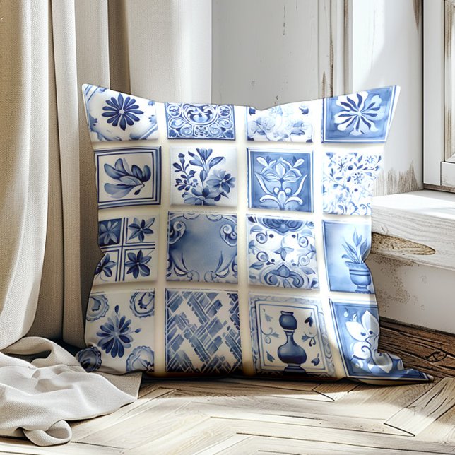 Elegant Nederlands Delfts Blauw  bloemmotief Kussen (Elegant Dutch Delft blue decorator pillow)