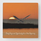 Elegant New Beginnings Inspirerend Sunrise Vierkante Klok (Voorkant)
