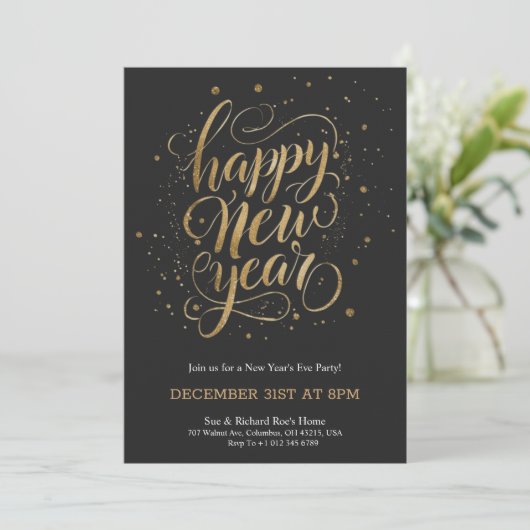 Elegant New Year's Eve invitation with gold script Kaart (Staand voorkant)