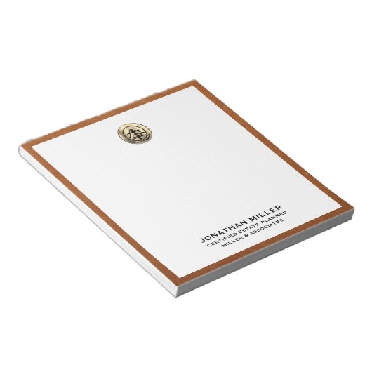 Elegant Notitieblok met gouden Logo (Schuin)