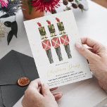 Elegant Nutkraker kerstfeestdag Gold Folie Uitnodiging<br><div class="desc">Uitnodiging voor traditionele kerstfeestdagen Het ontwerp bevat een waterverf Nutkraker met accenten van echte gouden folie en een elegante kerstfeestelijke sjabloon. Ideaal voor familie- of bedrijfsevenementen!</div>